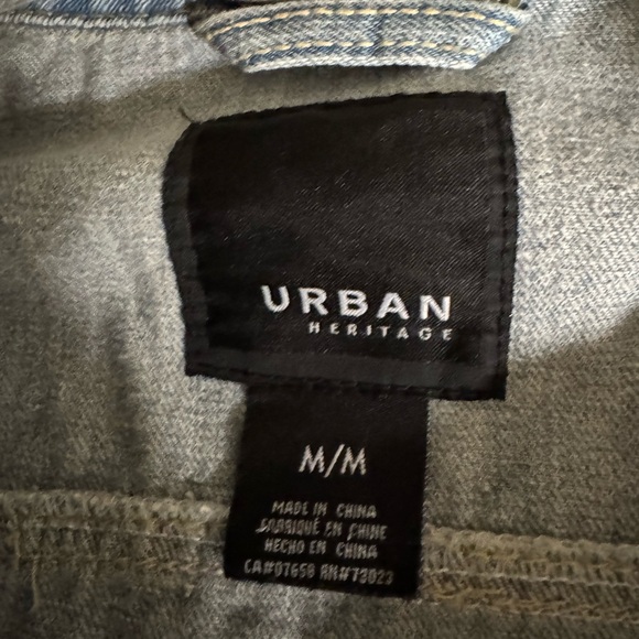 Denim Vest with removable hood - Picture 6 of 6